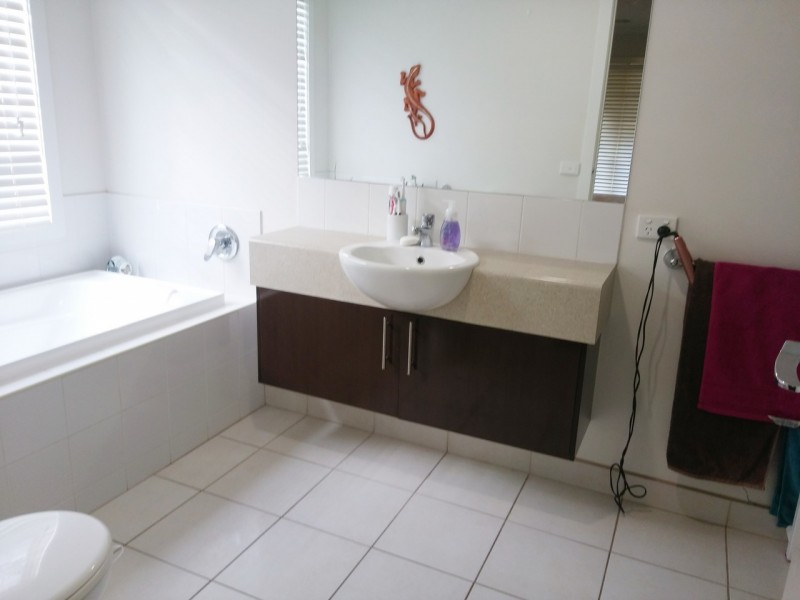 9 Mias Way, Epsom VIC 3551