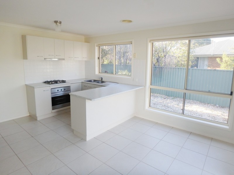 7/24 Trumble Street, Eaglehawk VIC 3556