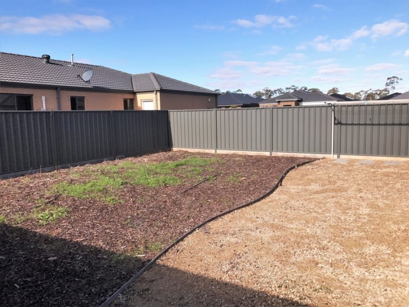 77 Evergreen Boulevard, Jackass Flat VIC 3556