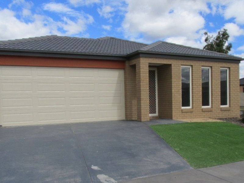 100 Bassett Drive, Strathfieldsaye VIC 3551