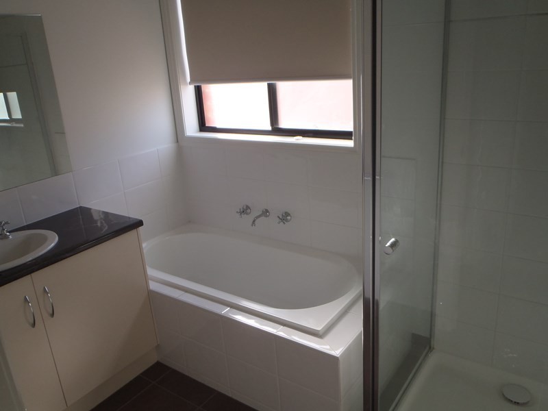 20 Furness Street, Kangaroo Flat VIC 3555