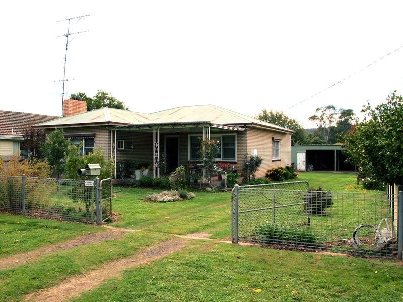 70 Wright Street, Heathcote VIC 3523