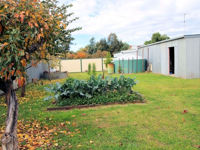 70 Wright Street, Heathcote VIC 3523