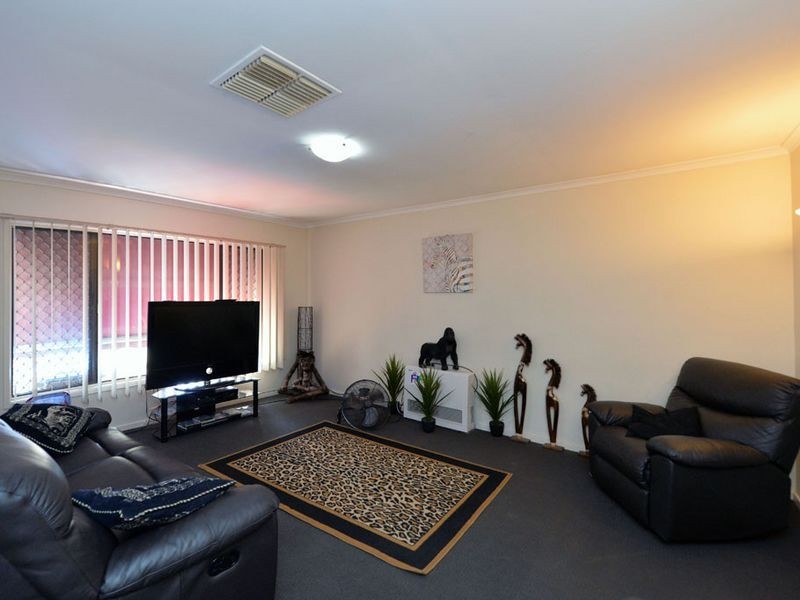 4 Yandong Street, White Hills VIC 3550