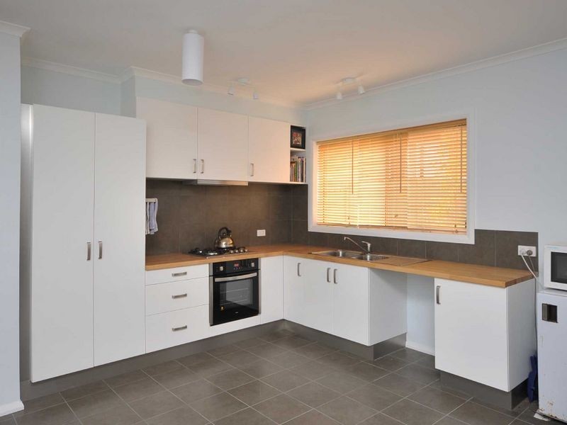 24 Leslie Street, Eaglehawk VIC 3556