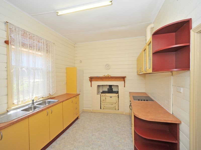 32 Peg Leg Road, Eaglehawk VIC 3556