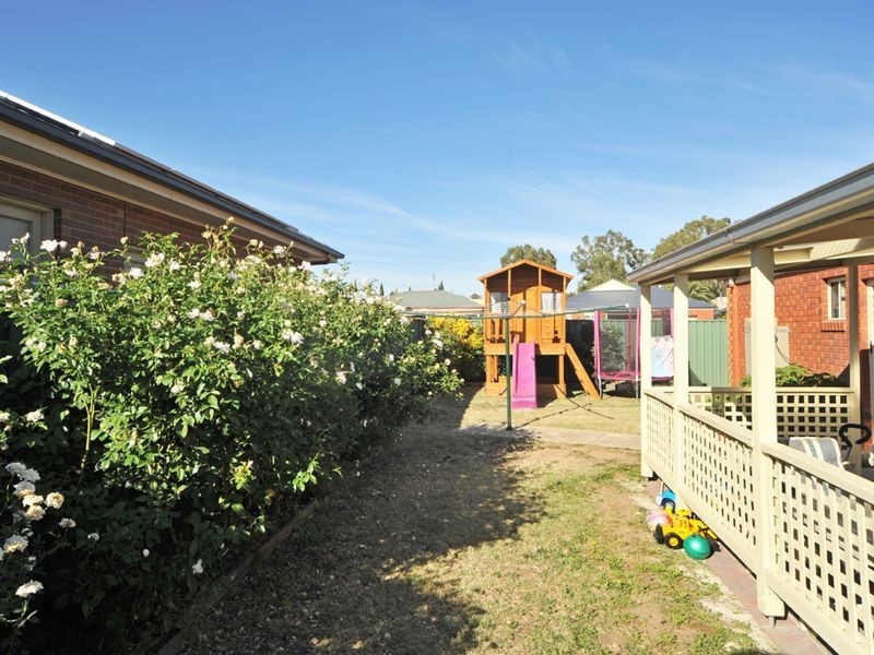 13 May Street, Kangaroo Flat VIC 3555
