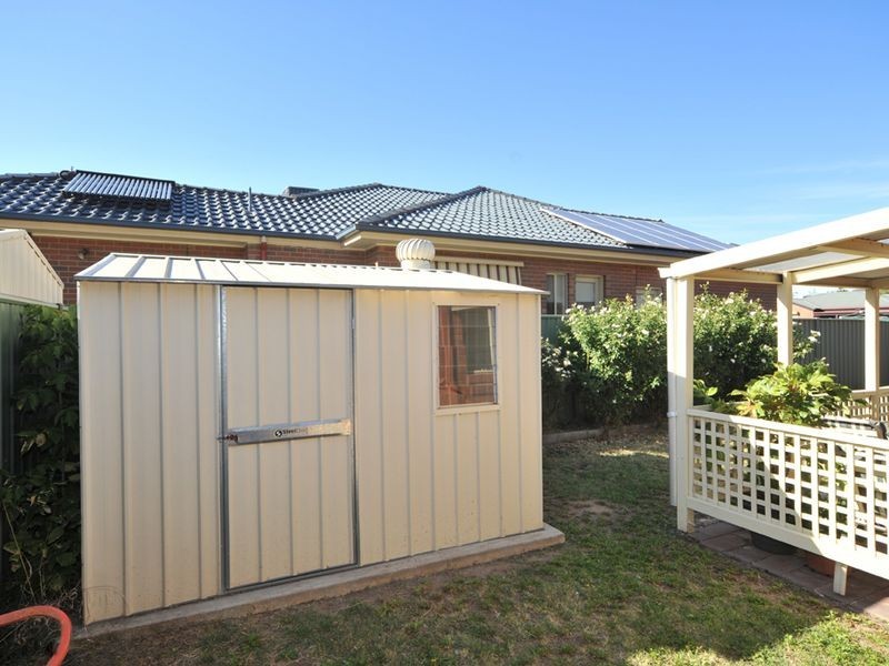 13 May Street, Kangaroo Flat VIC 3555