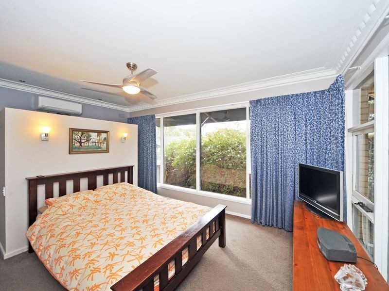 358 High Street, Kangaroo Flat VIC 3555