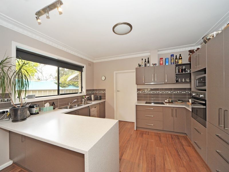 358 High Street, Kangaroo Flat VIC 3555