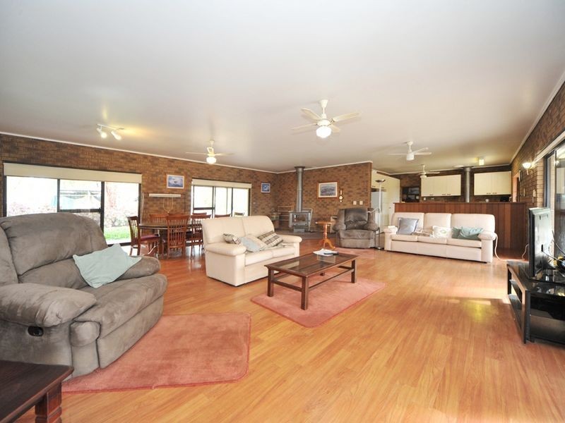 328 Eickerts Lane, Heathcote VIC 3523