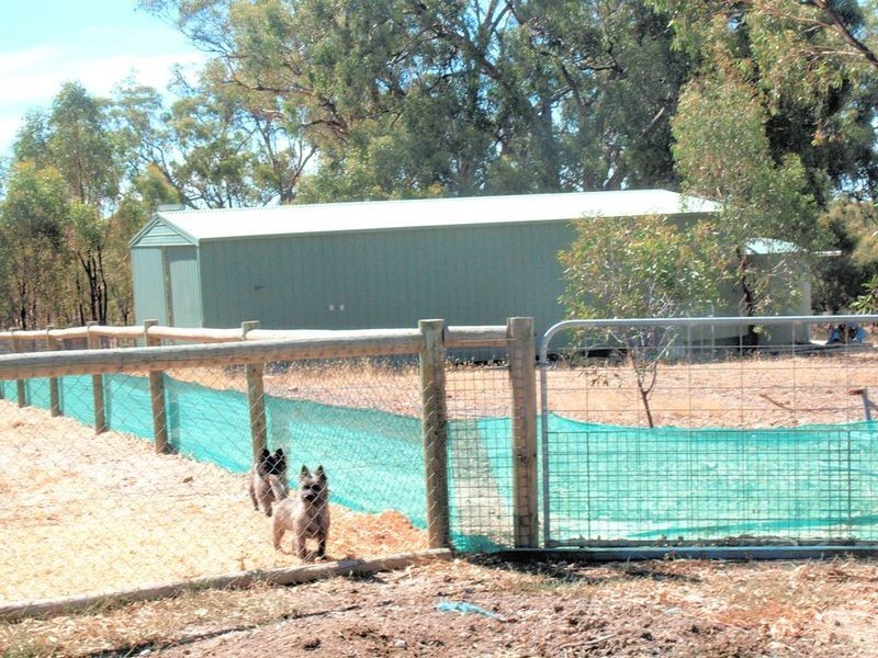 328 Eickerts Lane, Heathcote VIC 3523