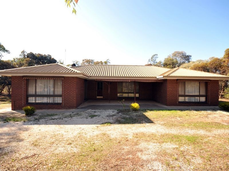 152 Robertson Street, Raywood VIC 3570