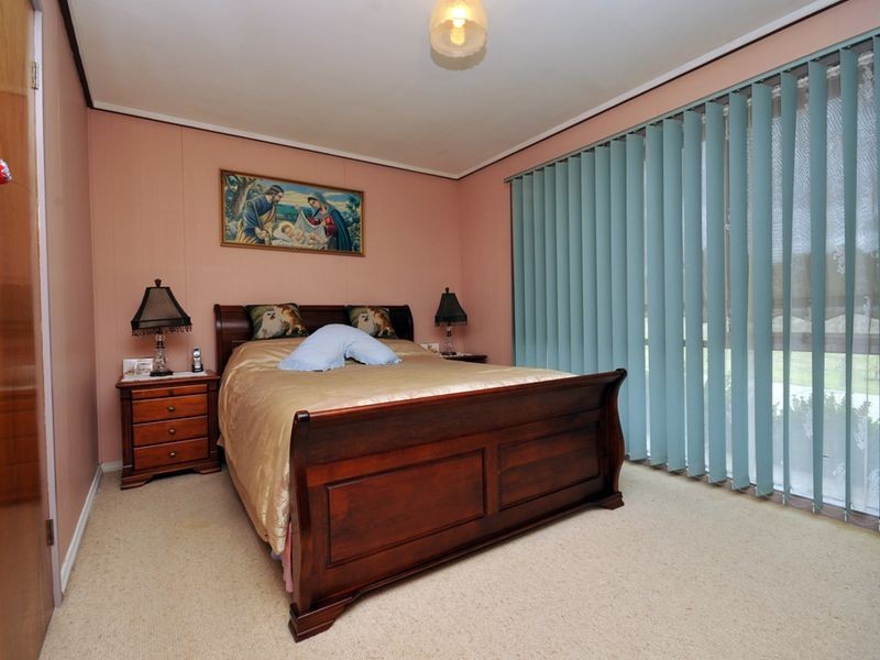 2/87 Ebden Street, Heathcote VIC 3523