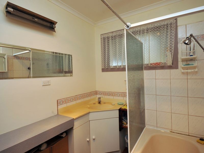 2/87 Ebden Street, Heathcote VIC 3523