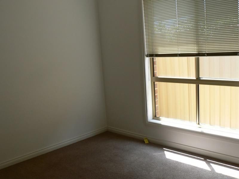 9/6 Friswell Avenue, Flora Hill VIC 3550