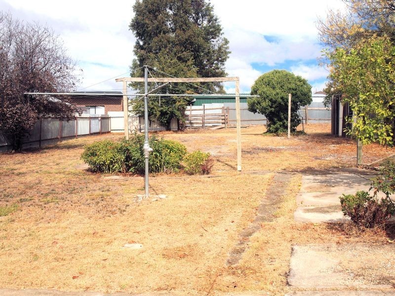 3 Pascoe Street, Long Gully VIC 3550