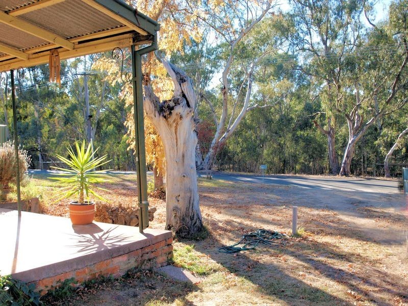19 Shakespeare Street, Spring Gully VIC 3550