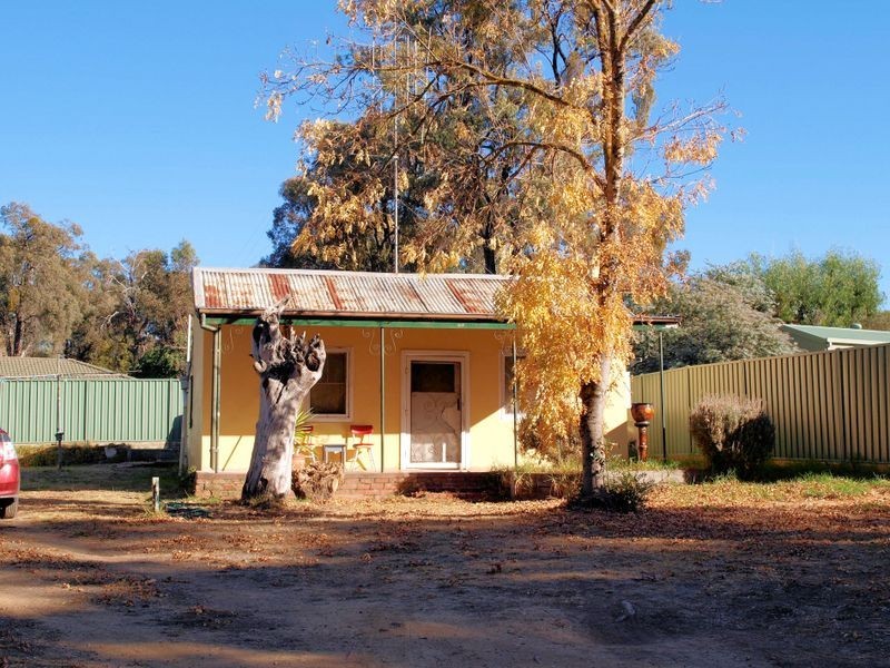 19 Shakespeare Street, Spring Gully VIC 3550