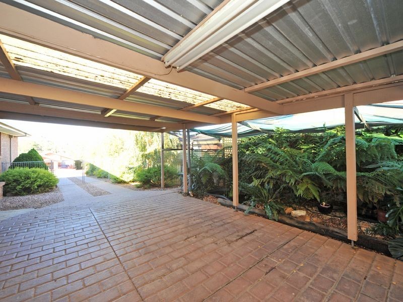 15 Magellan Crescent, Kangaroo Flat VIC 3555