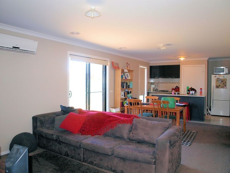 16 Caulfield Drive, Ascot VIC 3551