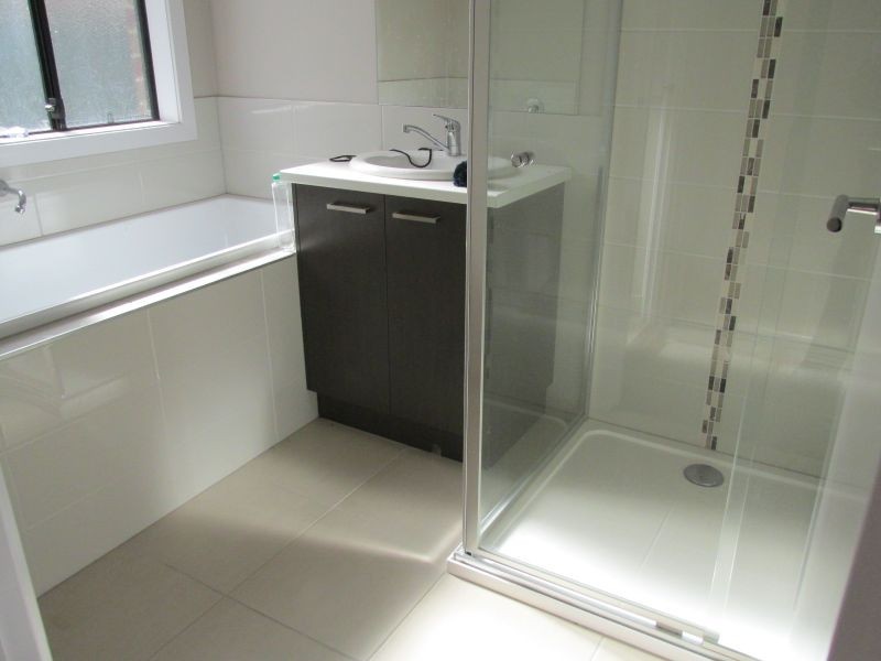 16 Caulfield Drive, Ascot VIC 3551