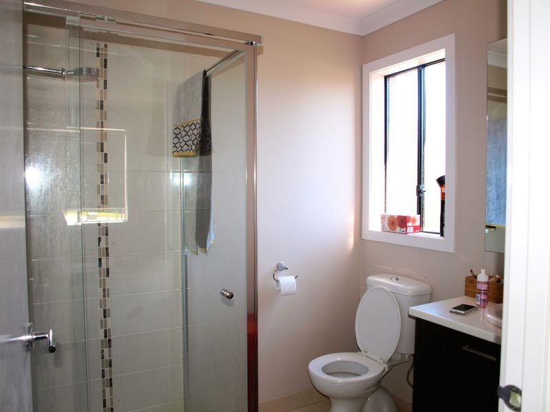 16 Caulfield Drive, Ascot VIC 3551