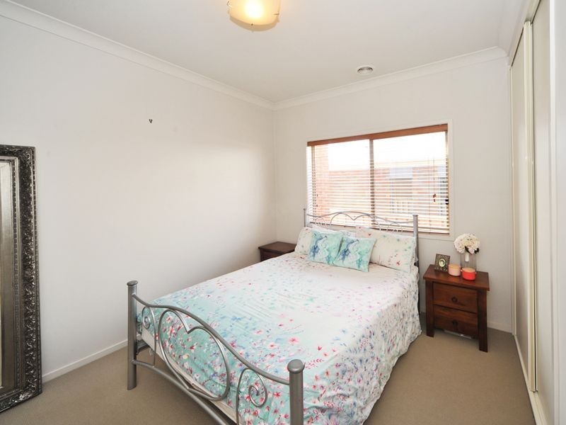21 Symonds Street, Golden Square VIC 3555