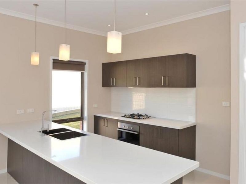 8A Benjamin Court, Spring Gully VIC 3550