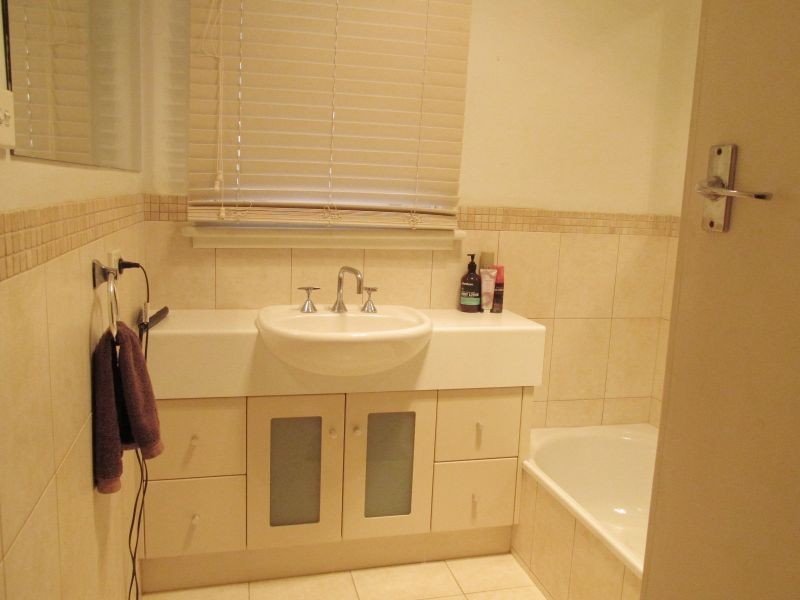 34 Clarence Avenue, Kennington VIC 3550