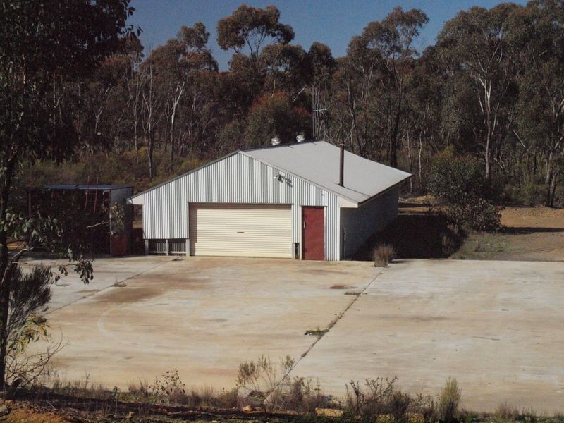 66 Ellesmere Ave, Axedale VIC 3551