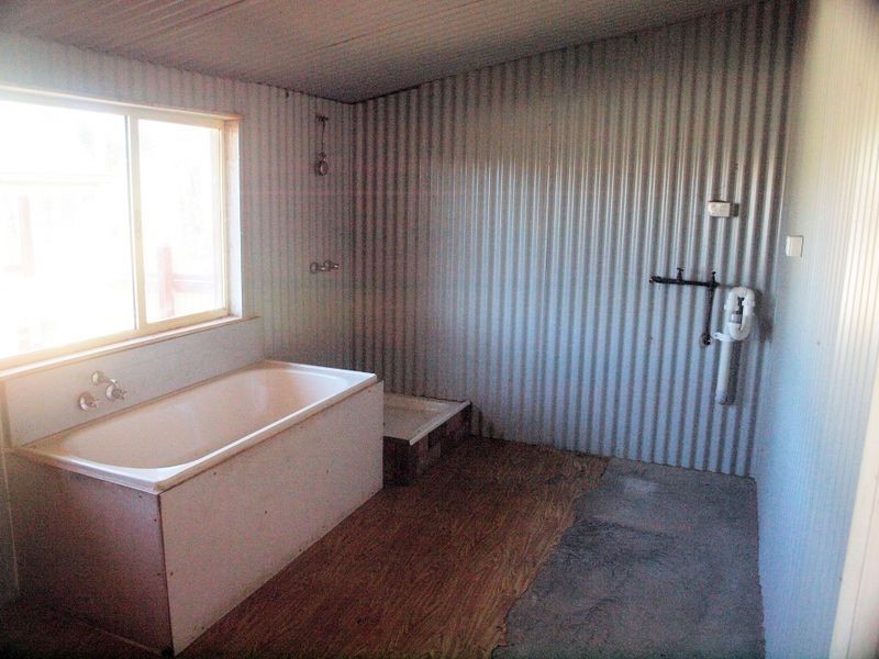 66 Ellesmere Ave, Axedale VIC 3551