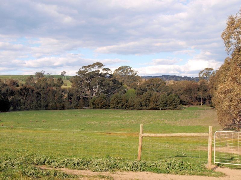 136 Hilda Drive, Ravenswood VIC 3453