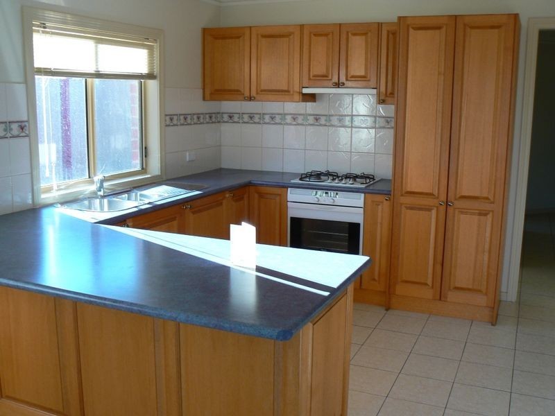 9 Claire Court, Kennington VIC 3550