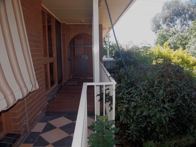 2 James Street, Strathdale VIC 3550