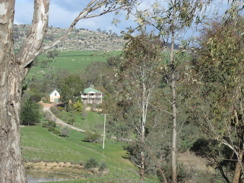 136 Hilda Drive, Ravenswood VIC 3453