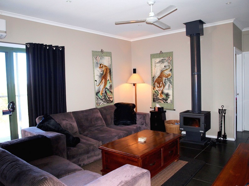 343 Dealba Road, Heathcote VIC 3523