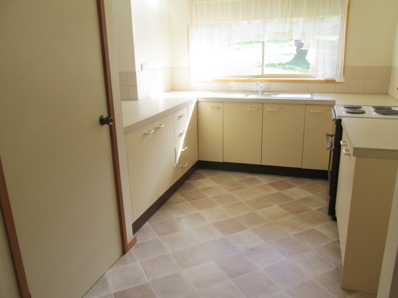 1/10 Emmett Street, Golden Square VIC 3555