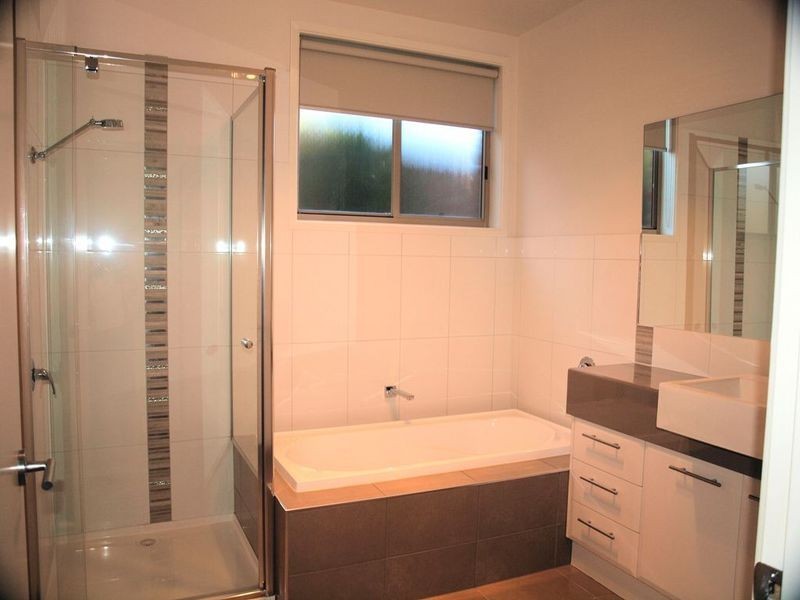 3 Snow Gum Court, Strathdale VIC 3550