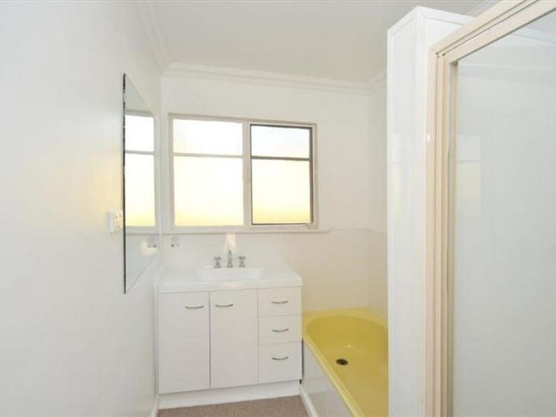 3 Pethard Place, Golden Square VIC 3555