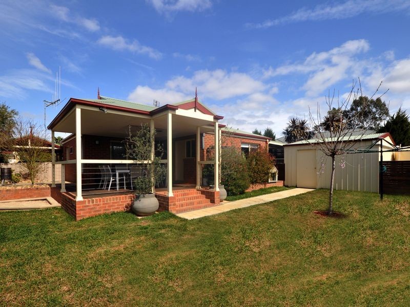 7 Seventh Hill Court, White Hills VIC 3550