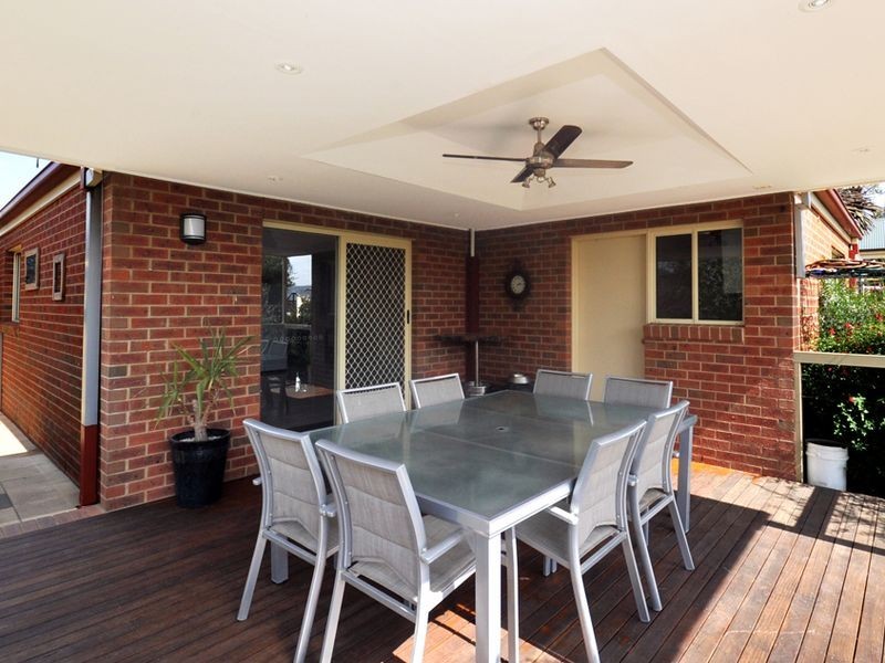 7 Seventh Hill Court, White Hills VIC 3550