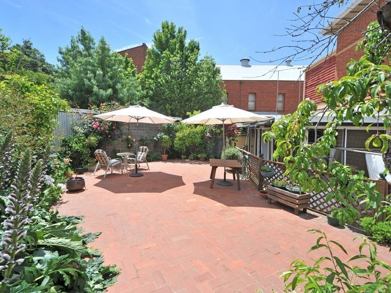 2 Peg Leg Road, Eaglehawk VIC 3556