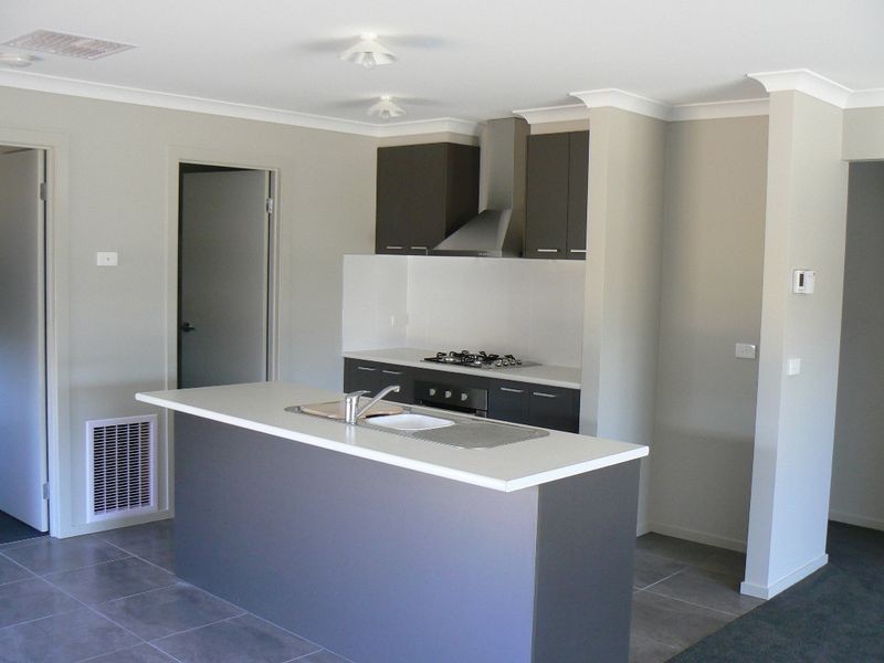 2 Yellowgum Drive, Epsom VIC 3551