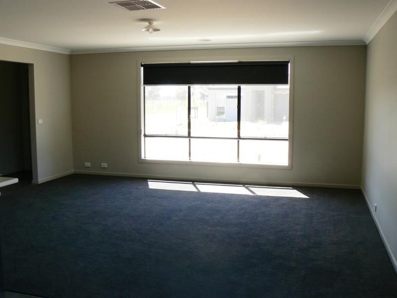 2 Yellowgum Drive, Epsom VIC 3551