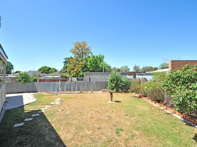 3 Mathrick Street, California Gully VIC 3556