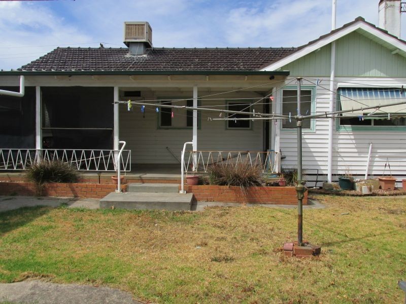 13 Theodore Street, Flora Hill VIC 3550