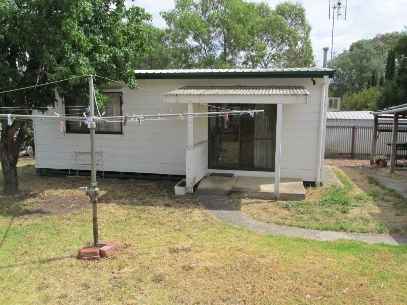 13 Theodore Street, Flora Hill VIC 3550