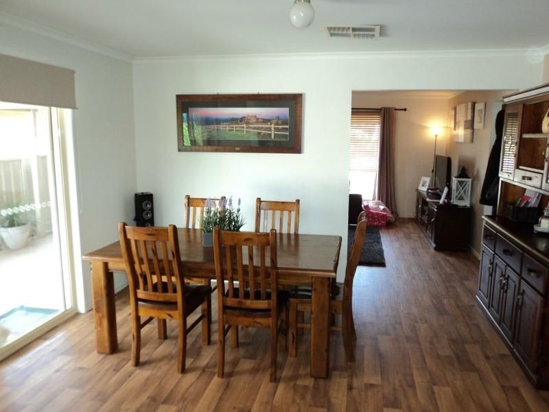 16 Banool Street, Golden Square VIC 3555