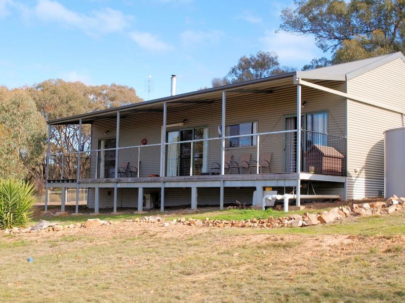 343 Dealba Road, Heathcote VIC 3523